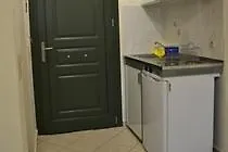 Milos 劳德哈塔